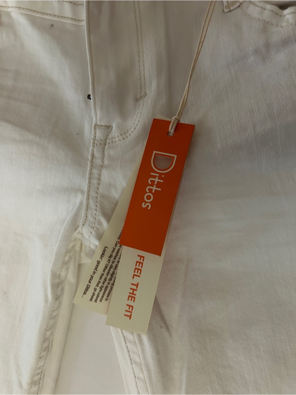 Dittos White High-Rise Jeans with Contrast Stitching - Picture 9 of 10